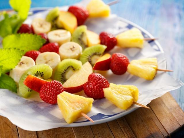 Mini brochette de fruits